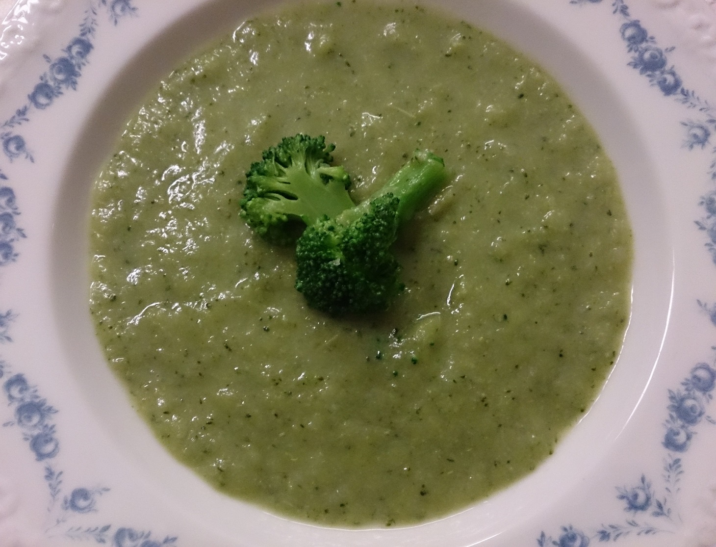 Soppa på broccoli och blomkål